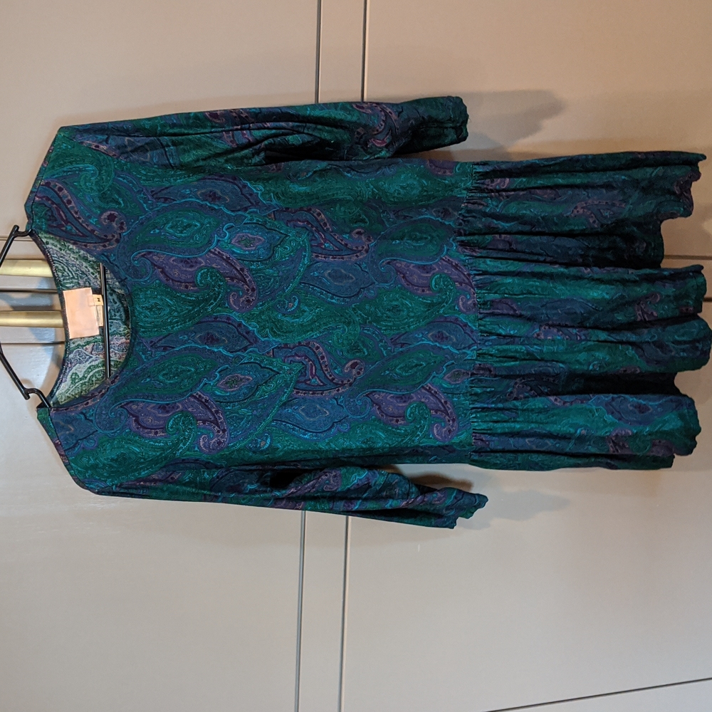 Vintage green and purple paisley dress